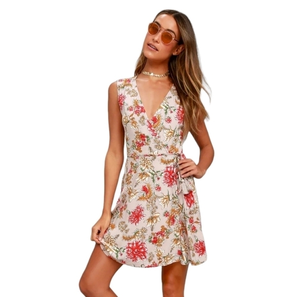 Lulus Best in Bloom Blush Floral Print Wrap Dress Size Large - Picture 13 of 13